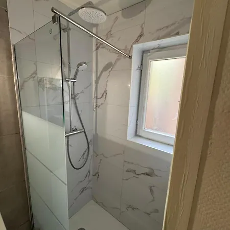 Confort & Calme - Neudorf Appartement *